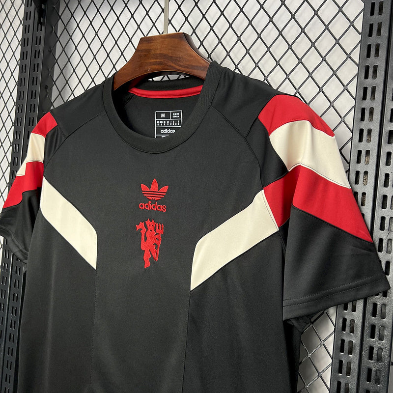 BAJO ENCARGO MANCHESTER UNITED CAMISETA PRE-MATCH 2024-2025