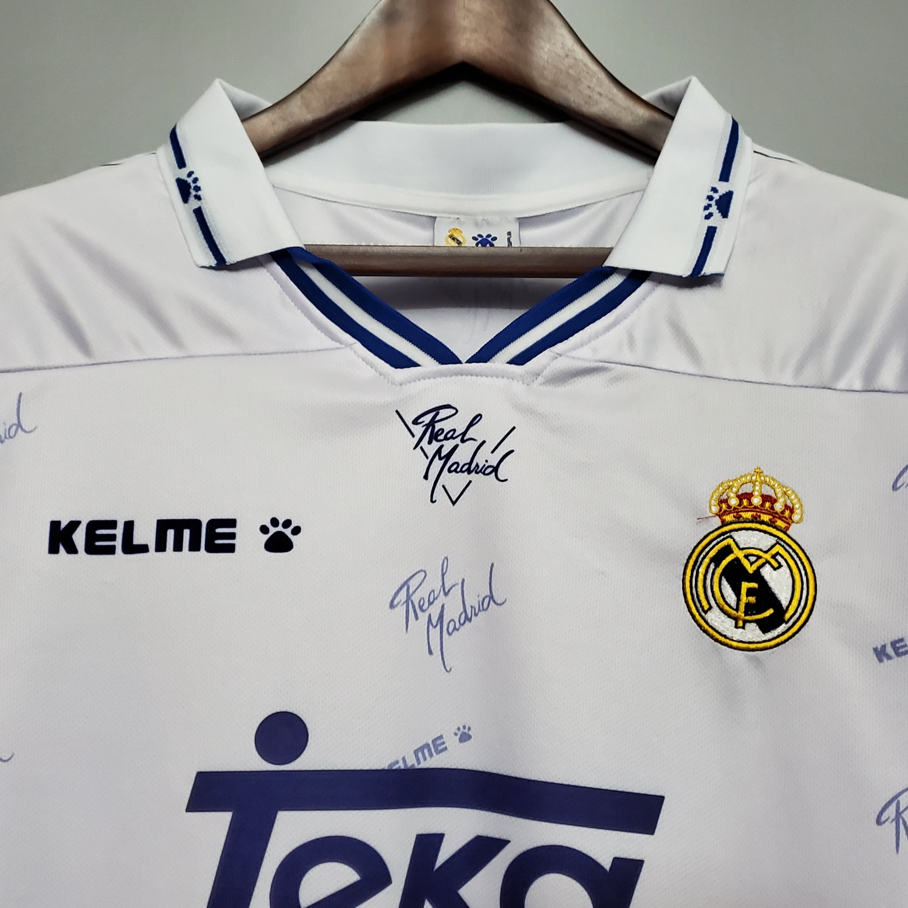 BAJO ENCARGO REAL MADRID LOCAL 1994 VERSION FAN