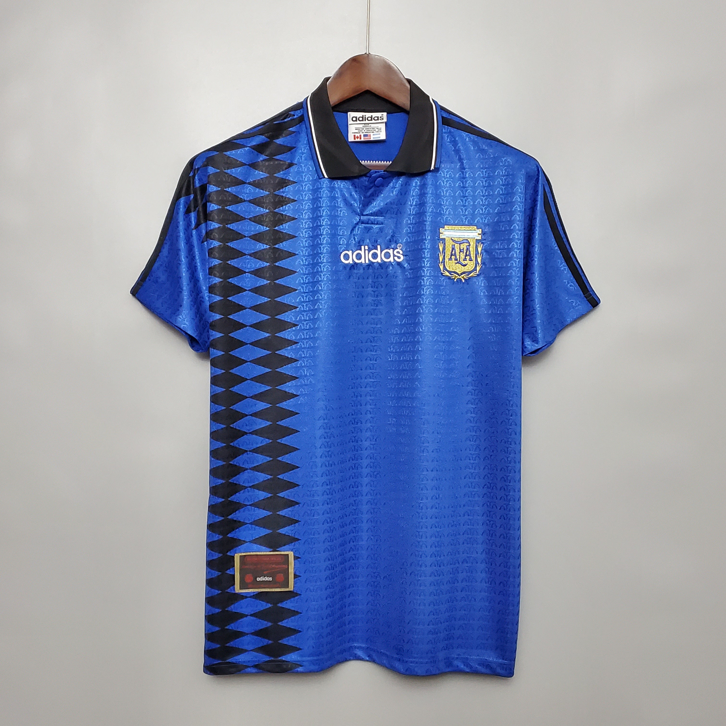 BAJO ENCARGO ARGENTINA VISITANTE RETRO  1994 VERSION FAN