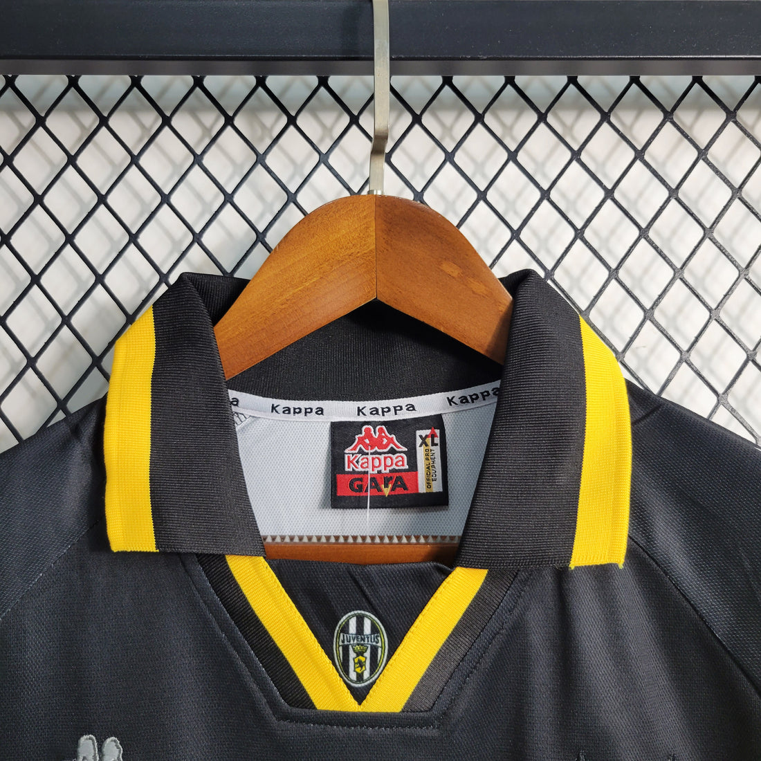 ENTREGA INMEDIATA JUVENTUS VISITA 1995 VERSION FAN