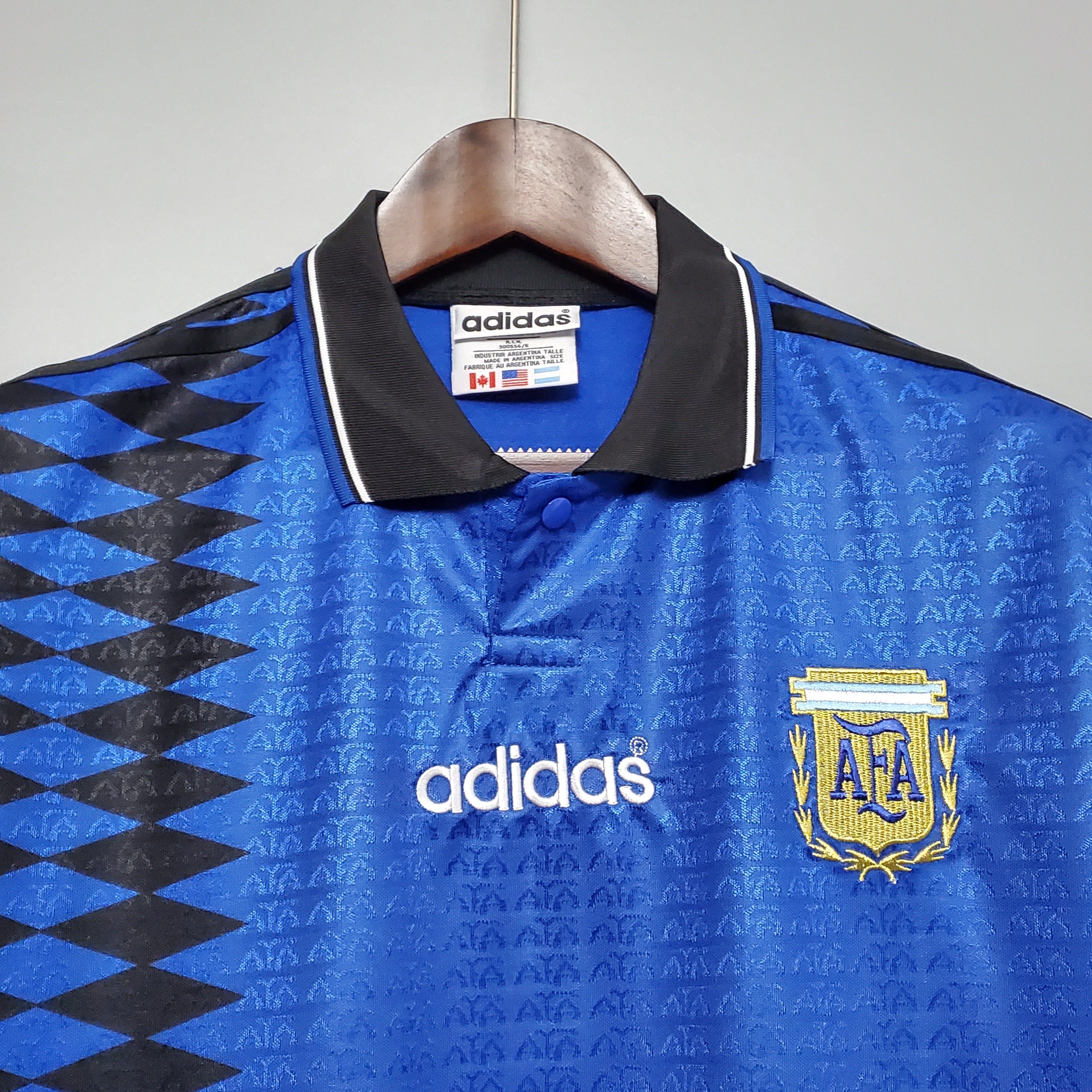 BAJO ENCARGO ARGENTINA VISITANTE RETRO  1994 VERSION FAN