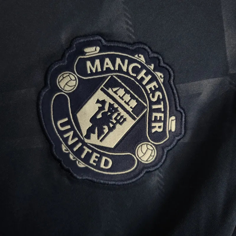 ENTREGA INMEDIATA MANCHESTER UNITED VISITA 2024/25 VERSION FAN